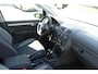 Volkswagen Touran 1.4 TSI 140pk Comfortline 7P | NAVI | VAST GLAZEN DAK | TREKHAAK