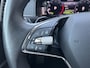 Skoda Karoq 1.5 TSI ACT Style / AUTOMAAT/ TREKHAAK/ DIGITAL DASH/ NAVI/ SMARTLINK/ PARK. SENSOREN + CAMERA/ CLIMATE/ STOELVERWARMING