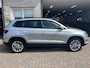 Skoda Karoq 1.5 TSI ACT Style / AUTOMAAT/ TREKHAAK/ DIGITAL DASH/ NAVI/ SMARTLINK/ PARK. SENSOREN + CAMERA/ CLIMATE/ STOELVERWARMING/ 18'' LMV