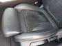BMW 3-Serie Touring 318i 2.0 156pk Automaat Business Edition + M-pakket | SUMMER DEALS | Climate control | Navigatie | 18" LM velgen | Sport stoelen | NL-auto