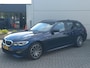 BMW 3-Serie Touring 318i 2.0 156pk Automaat Business Edition + M-pakket | SUMMER DEALS | Climate control | Navigatie | 18" LM velgen | Sport stoelen | NL-auto