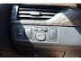 Toyota Avensis Touring Sports 1.8 VVT-i 147pk Executive Business Premium | LEDER | CAMERA | TREKHAAK | NAVI