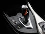 BMW 1-Serie 118i High Executive [SCHUIFKANTELDAK, STOELVERWARMING, BLUETOOTH, CRUISE, PDC V+A, LED, VOL LEDER, NAVIGATIE, NIEUWSTAAT]