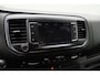 Toyota ProAce Worker 2.0 D-4D Professional 2016 | Navigatie | Trekhaak | Airco | Cruise Control | Stuurwiel Bediening | DAB Radio | Nationale Autopas | 2 Sleutels