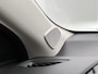 Toyota Yaris 1.5 Hybrid Executive | Lichte kleur interieur | Head-Up Display | Dodehoek detectie | Parkeersensoren Voor+Achter | Stoel+stuurverwarming | Navigatie | Apple CarPlay/Android auto | Cruise Control Adaptive |