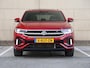 Volkswagen T-Roc 1.5 TSI R-Line Business | 150 pk | 1e eigenaar | Navigatie | LED Matrix | Trekhaak | 19" Misano | Panaramadak |
