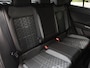 Volkswagen T-Roc 1.5 TSI R-Line Business | 150 pk | 1e eigenaar | Navigatie | LED Matrix | Trekhaak | 19" Misano | Panaramadak |