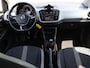 Volkswagen Up! 1.0 60 PK BMT high up! | Stoelverwarming | Climate Control | 15" LM | PDC |
