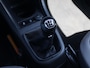 Volkswagen Up! 1.0 60 PK BMT high up! | Stoelverwarming | Climate Control | 15" LM | PDC |
