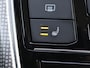 Volkswagen Up! 1.0 60 PK BMT high up! | Stoelverwarming | Climate Control | 15" LM | PDC |