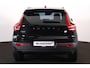 Volvo XC40 T4 Recharge R-Design Expression - IntelliSafe Assist & Surround - Harman/Kardon audio - Adaptieve LED koplampen - Parkeercamera achter - Verwarmde voorstoelen & stuur - Parkeersensoren voor & achter - Draadloze tel. lader - Extra getint glas - 19' LMV