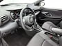 Toyota Yaris 1.5 Hybrid Executive + | JBL | Head-Up Display | Dodehoek detectie | Stoel+stuurverwarming | Parkeersensoren voor+achter | Draadloze telefoonlader | Navigatie | Apple CarPlay/Android Auto |