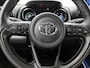 Toyota Yaris 1.5 Hybrid Executive + | JBL | Head-Up Display | Dodehoek detectie | Stoel+stuurverwarming | Parkeersensoren voor+achter | Draadloze telefoonlader | Navigatie | Apple CarPlay/Android Auto |