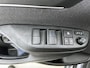 Toyota Yaris 1.5 Hybrid Executive + | JBL | Head-Up Display | Dodehoek detectie | Stoel+stuurverwarming | Parkeersensoren voor+achter | Draadloze telefoonlader | Navigatie | Apple CarPlay/Android Auto |