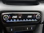 Toyota Yaris 1.5 Hybrid Executive + | JBL | Head-Up Display | Dodehoek detectie | Stoel+stuurverwarming | Parkeersensoren voor+achter | Draadloze telefoonlader | Navigatie | Apple CarPlay/Android Auto |