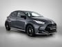 Toyota Yaris 1.5 Hybrid Executive + | JBL | Head-Up Display | Dodehoek detectie | Stoel+stuurverwarming | Parkeersensoren voor+achter | Draadloze telefoonlader | Navigatie | Apple CarPlay/Android Auto |