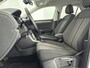 Volkswagen T-Roc 1.0 TSI Style Business Airco | Apple Carplay | Android Auto | Bluetooth | Buitenspiegels Elektrisch Verstel- en Verwarmbaar | Cruise Control Adaptief | Dakrails | Elektrisch Bedienbare Achterklep | Lederen Stuurwiel | Lichtmetalen Velgen | Naviagtiesysteem | Parkeersensor Voor en Achter | Stuurwiel Multifunctioneel