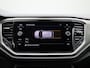 Volkswagen T-Roc 1.0 TSI Style Business Airco | Apple Carplay | Android Auto | Bluetooth | Buitenspiegels Elektrisch Verstel- en Verwarmbaar | Cruise Control Adaptief | Dakrails | Elektrisch Bedienbare Achterklep | Lederen Stuurwiel | Lichtmetalen Velgen | Naviagtiesysteem | Parkeersensor Voor en Achter | Stuurwiel Multifunctioneel