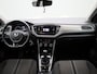 Volkswagen T-Roc 1.0 TSI Style Business Airco | Apple Carplay | Android Auto | Bluetooth | Buitenspiegels Elektrisch Verstel- en Verwarmbaar | Cruise Control Adaptief | Dakrails | Elektrisch Bedienbare Achterklep | Lederen Stuurwiel | Lichtmetalen Velgen | Naviagtiesysteem | Parkeersensor Voor en Achter | Stuurwiel Multifunctioneel