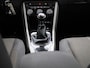 Volkswagen T-Roc 1.0 TSI Style Business Airco | Apple Carplay | Android Auto | Bluetooth | Buitenspiegels Elektrisch Verstel- en Verwarmbaar | Cruise Control Adaptief | Dakrails | Elektrisch Bedienbare Achterklep | Lederen Stuurwiel | Lichtmetalen Velgen | Naviagtiesysteem | Parkeersensor Voor en Achter | Stuurwiel Multifunctioneel