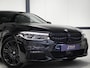 BMW 5-Serie 520i M Sport | Schuifdak | Comfort | HIFI | All Black | Memory |