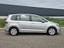 Volkswagen Touran 1.5 TSI Comfortline 7 persoons uitvoering! Lm velgen/ Trekhaak.