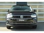 Volkswagen Tiguan 1.5 TSI 150pk DSG Life Business | Trekhaak Wegklapbaar | Navigatie | Apple Carplay & Android Auto
