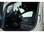 Volvo EX30 Cross Country P5 Long Range Plus Europa 69 kWh | Harman Kardon Premium Audio | Electrische bedienbare voorstoelen | Stoelverwarming | Stuurwielverwarming | Parkeercamera | Parkeersensoren voor + achter | Google Infotainment |