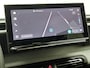 Citroën C3 Max 1.2 Turbo 100pk | Navigatie | Achteruitrijcamera | Climate Control | Cruise Control | Parkeersensoren | Bluetooth | Draadloze Apple Carplay / Android Auto | Comfortstoelen | Armsteun | Elektrisch inklapbare spiegels | Led koplampen | Afwijkende dakkleur | Donker getint glas | Trekhaak | 17" lichtmetalen velgen |