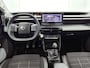 Citroën C3 Max 1.2 Turbo 100pk | Navigatie | Achteruitrijcamera | Climate Control | Cruise Control | Parkeersensoren | Bluetooth | Draadloze Apple Carplay / Android Auto | Comfortstoelen | Armsteun | Elektrisch inklapbare spiegels | Led koplampen | Afwijkende dakkleur | Donker getint glas | Trekhaak | 17" lichtmetalen velgen |