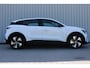 Renault Megane E-Tech EV60 Optimum Charge Evolution | Incl. 12 maanden garantie | Stoel/stuurverwarming | Parkeercamera | Apple carplay/Android auto | Adaptieve cruise control | Climate control | Navigatie | DAB radio |