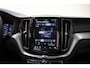 Volvo XC60 2.0 T8 Recharge AWD Ultimate Bright Aut. [ Panoramadak H/K Camera Head-up ]
