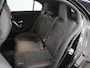Mercedes-Benz A-klasse 180 Business Solution AMG | Premium Plus | Panoramadak | HUD | Stoelverwarming | Parkeercamera | Multibeam LED | Keyless Entry/Go | Apple Carplay/Android Auto |