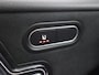Mercedes-Benz A-klasse 180 Business Solution AMG | Premium Plus | Panoramadak | HUD | Stoelverwarming | Parkeercamera | Multibeam LED | Keyless Entry/Go | Apple Carplay/Android Auto |