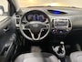 Hyundai i20 1.2i First Edition, Airco, Cruise, 16 inch LM all season, Isofix, Bkue tooth, Volledig onderhouden, Prijs incl. nieuwe apk, beurt en 3 mnd garantie