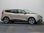 Renault Grand Scenic TCe 140pk Intens 5p | Trekhaak | 1800kg geremd | Parkeersensoren voor/achter | Adaptieve cruise control |