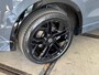 Volkswagen Tiguan 1.5 eTSI R-Line Edition | Verlengde fabrieks garantie tot 2030 | IQ.Light HD | Pano | Trekhaak | ErgoActive