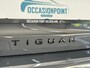 Volkswagen Tiguan 1.5 eTSI R-Line Edition | Verlengde fabrieks garantie tot 2030 | IQ.Light HD | Pano | Trekhaak | ErgoActive