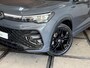 Volkswagen Tiguan 1.5 eTSI R-Line Edition | Verlengde fabrieks garantie tot 2030 | IQ.Light HD | Pano | Trekhaak | ErgoActive