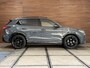 Volkswagen Tiguan 1.5 eTSI R-Line Edition | Verlengde fabrieks garantie tot 2030 | IQ.Light HD | Pano | Trekhaak | ErgoActive