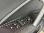 Volkswagen Tiguan 1.5 eTSI R-Line Edition | Verlengde fabrieks garantie tot 2030 | IQ.Light HD | Pano | Trekhaak | ErgoActive