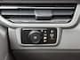 Volkswagen e-Transporter L2H1 Life 64 kWh 136PK | Automaat | Achteruitrijcamera | Parkeernsensoren Voor + Achter | Cruise Control | Lane Assist | Multifunctioneel Stuurwiel | Airco | Apple/Android Carplay | Stoelverwarming | Voorruit Verwarming | Elektrisch Verstelbare Spiegels |