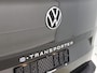 Volkswagen e-Transporter L2H1 Life 64 kWh 136PK | Automaat | Achteruitrijcamera | Parkeernsensoren Voor + Achter | Cruise Control | Lane Assist | Multifunctioneel Stuurwiel | Airco | Apple/Android Carplay | Stoelverwarming | Voorruit Verwarming | Elektrisch Verstelbare Spiegels |
