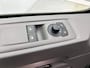 Volkswagen e-Transporter L2H1 Life 64 kWh 136PK | Automaat | Achteruitrijcamera | Parkeernsensoren Voor + Achter | Cruise Control | Lane Assist | Multifunctioneel Stuurwiel | Airco | Apple/Android Carplay | Stoelverwarming | Voorruit Verwarming | Elektrisch Verstelbare Spiegels |