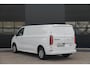 Ford E-Transit Custom 320 L2H1 Limited 71 kWh 218pk - LED - Carplay - Stoelverwarming - Keyless - Cruise - Rijklaar