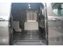 Ford E-Transit Custom 340 L2H1 Limited 71 kWh 218pk - Trekhaak - ACC - B&O - Navi - Stoel/Stuurverwarming - 360 Camera - Blindspot - Rijklaar