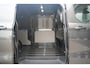 Ford E-Transit Custom 320 L2H1 Limited 71 kWh 218pk - Trekhaak - ACC - B&O - Navi - Stoel/Stuurverwarming - 360 Camera - Blindspot - Rijklaar