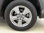 Toyota RAV4 2.5 Hybrid AWD Dynamic | BTW voertuig | Parkeersensoren voor+achter | Trekhaak afneembaar | 1650KG trekgewicht | Elektrische achterklep | Apple CarPlay/Android Auto |