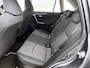 Toyota RAV4 2.5 Hybrid AWD Dynamic | BTW voertuig | Parkeersensoren voor+achter | Trekhaak afneembaar | 1650KG trekgewicht | Elektrische achterklep | Apple CarPlay/Android Auto |