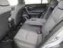 Toyota RAV4 2.5 Hybrid AWD Dynamic | BTW voertuig | Parkeersensoren voor+achter | Trekhaak afneembaar | 1650KG trekgewicht | Elektrische achterklep | Apple CarPlay/Android Auto |